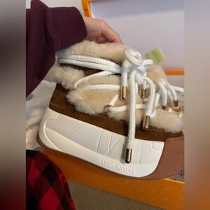 Naked Wolfe Darling Women's Brown and Cream Fur Boots Size 8